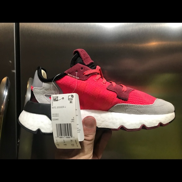 adidas New! ORIGINALS NITE JOGGER J Sneaks! - Picture 3 of 9